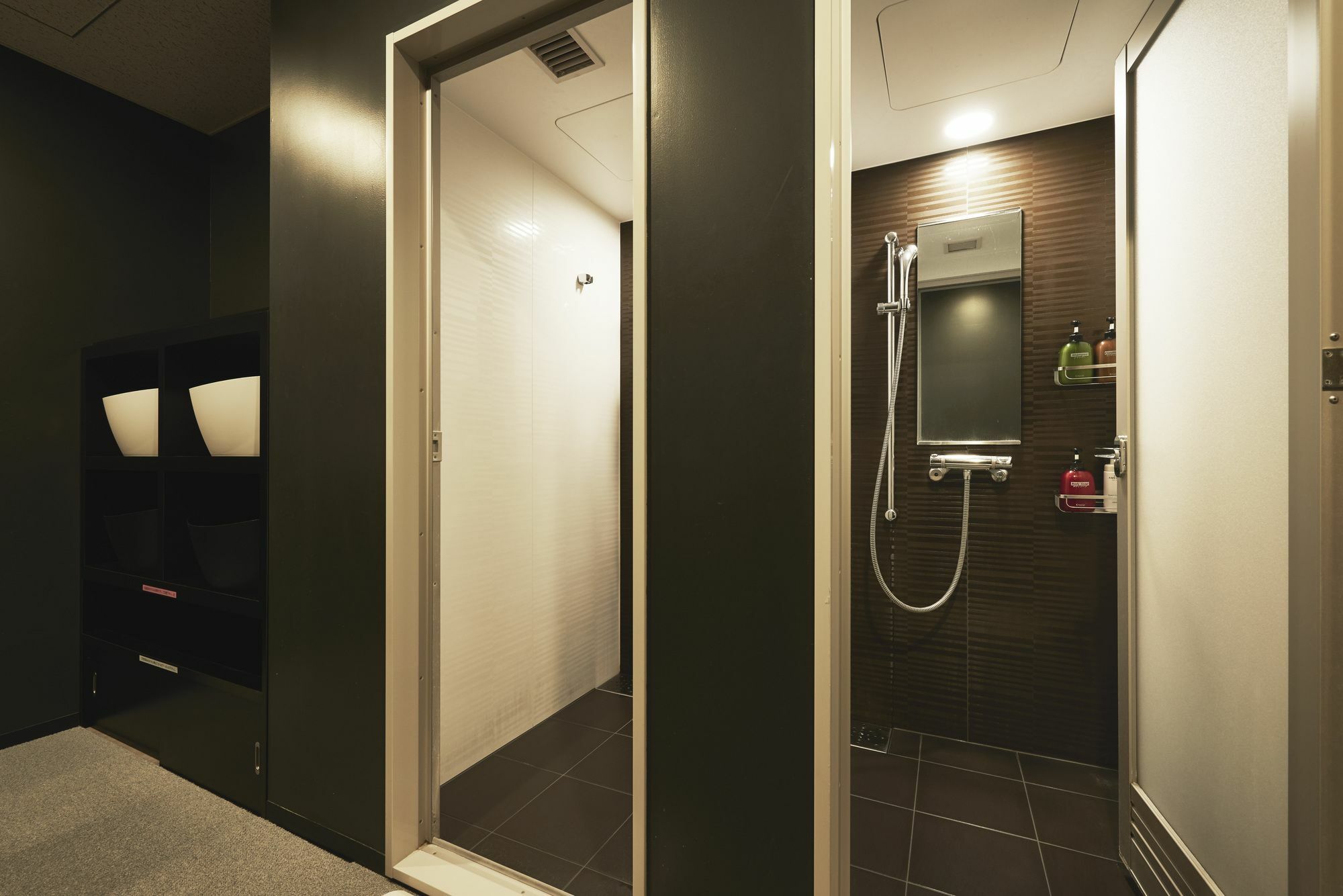 First Cabin Akihabara Showa-Dori Tōkyō Extérieur photo