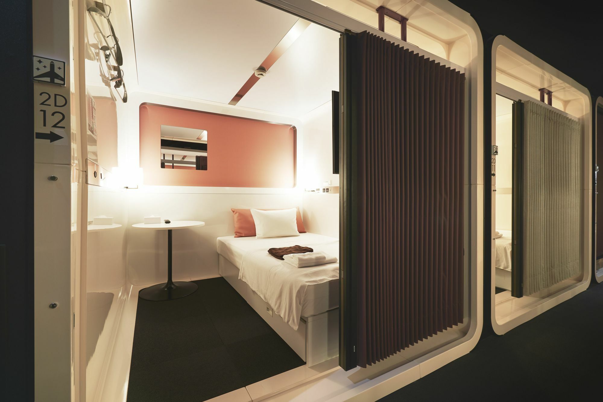 First Cabin Akihabara Showa-Dori Tōkyō Extérieur photo
